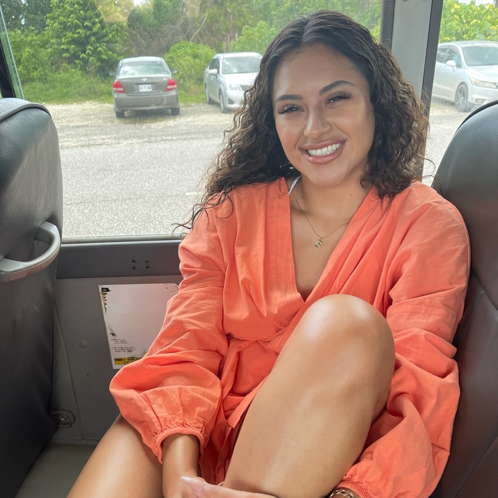 Meet your Posher, Blanca